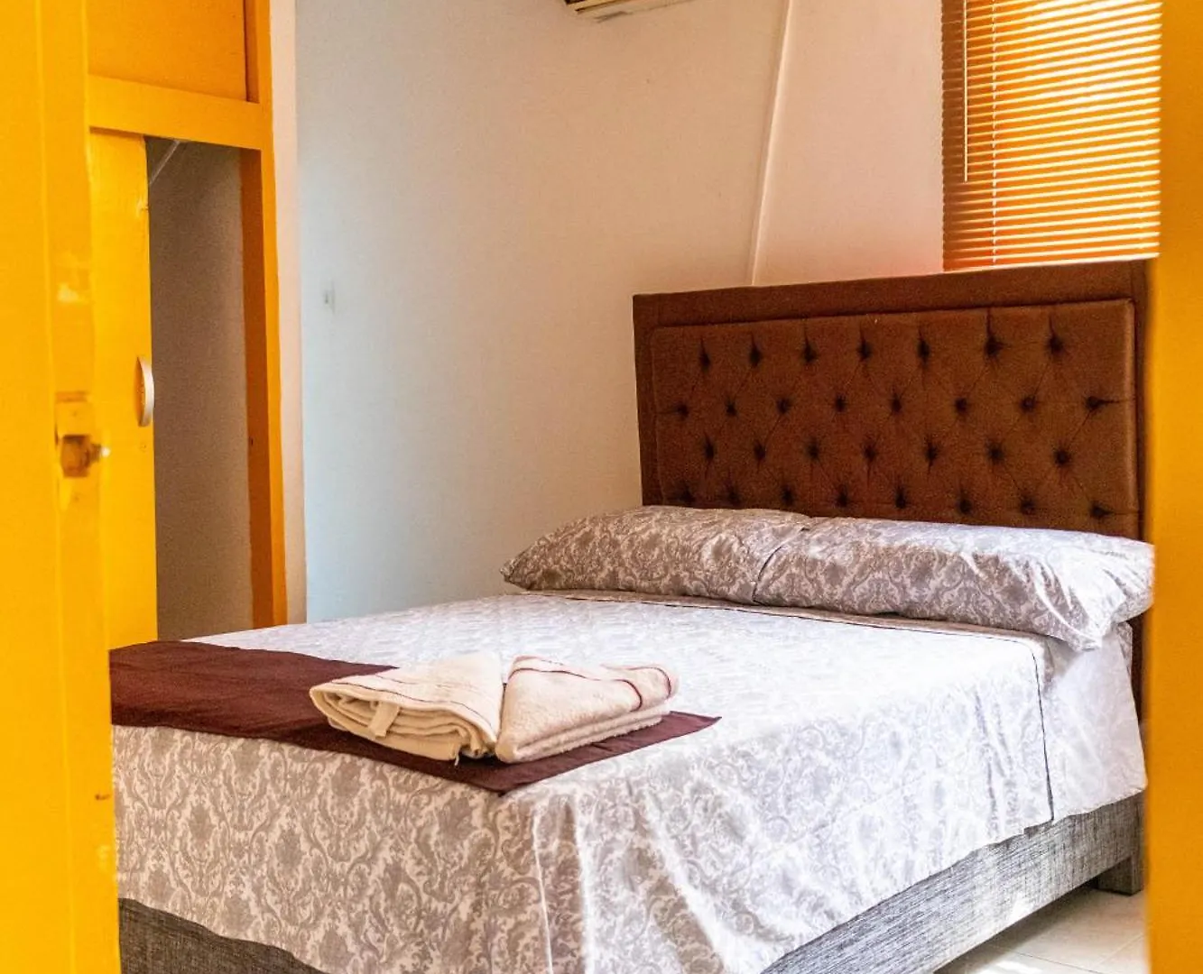 Apartment Alojamiento Familiar A Pocos Pasos De La Hermosa Bahia De Manga Cartagena Colombia