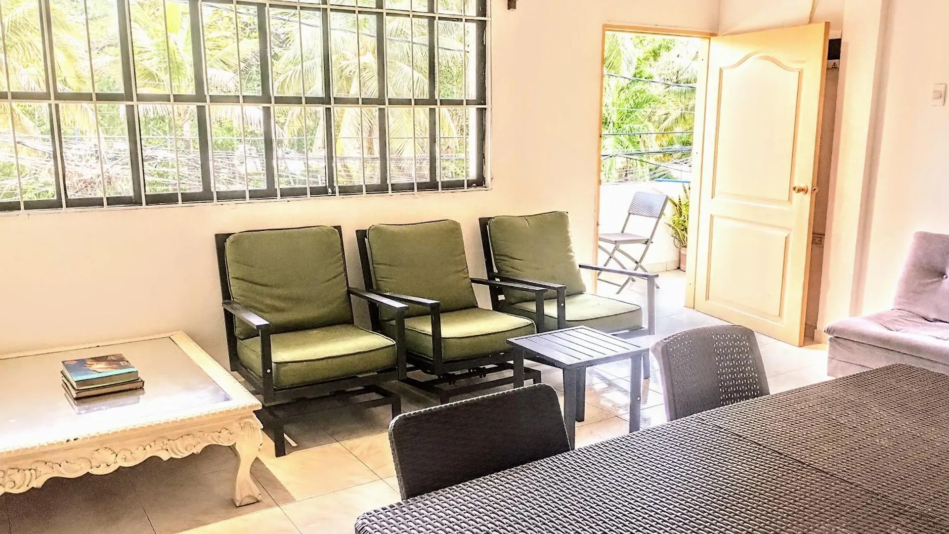 Alojamiento Familiar A Pocos Pasos De La Hermosa Bahia De Manga Cartagena Apartman