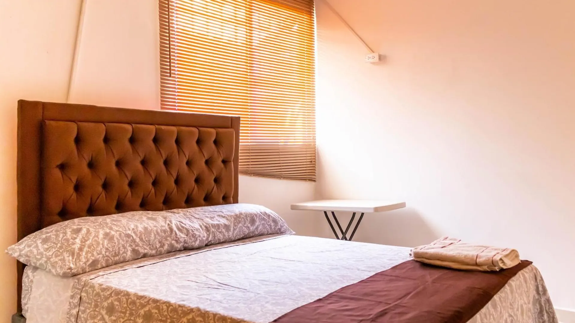 Apartment Alojamiento Familiar A Pocos Pasos De La Hermosa Bahia De Manga Cartagena Colombia