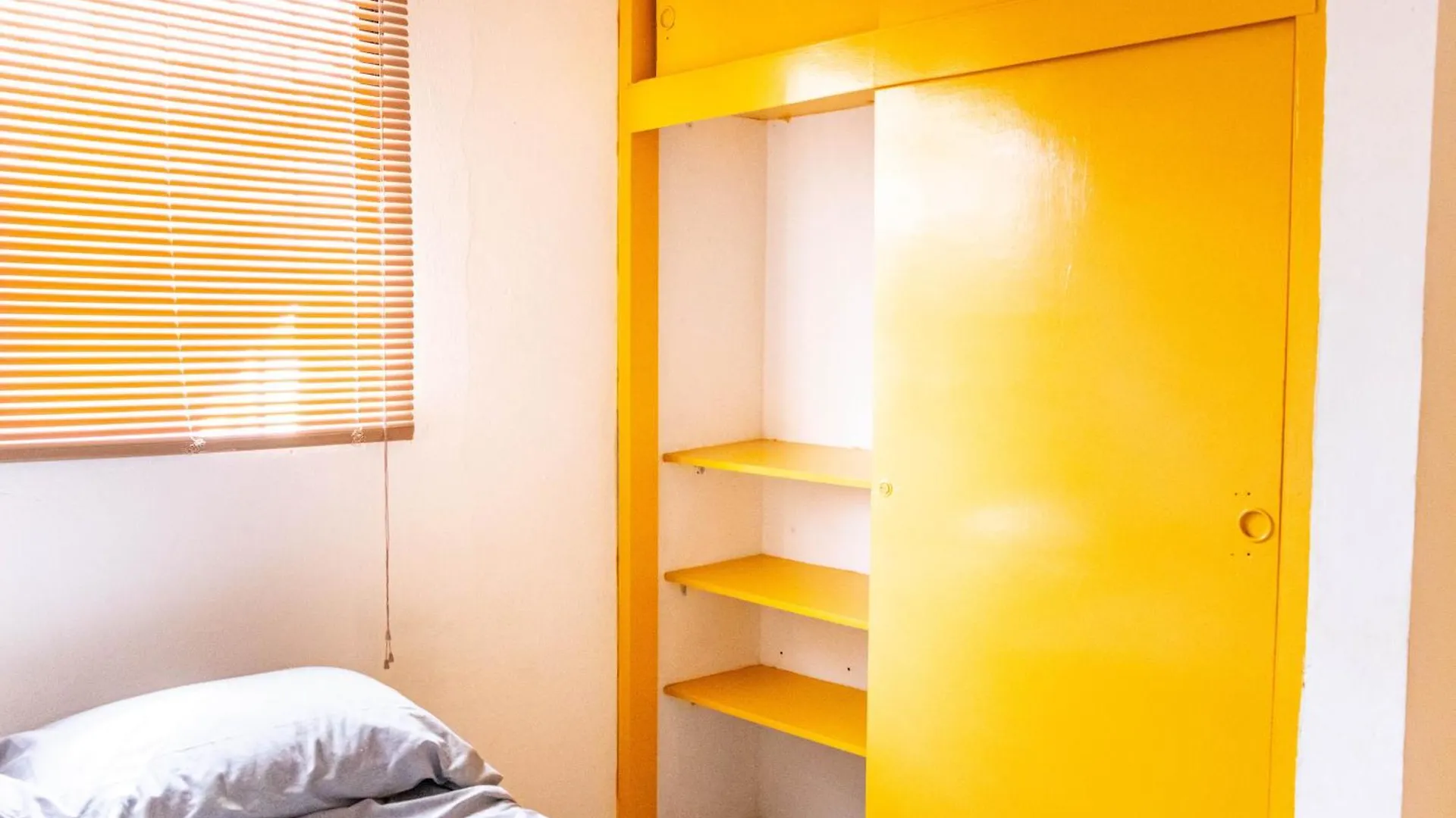 Alojamiento Familiar A Pocos Pasos De La Hermosa Bahia De Manga Cartagena Apartment